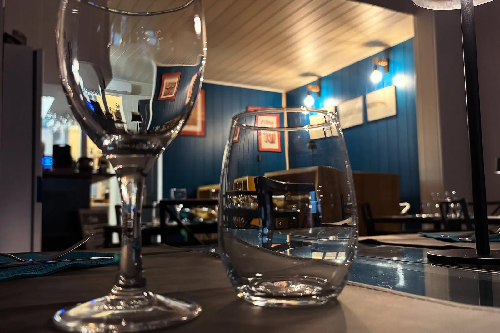 Salle du restaurant La Maison à Marseillan-Plage